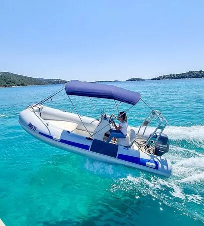 Rent a boat " Ane" Tisno