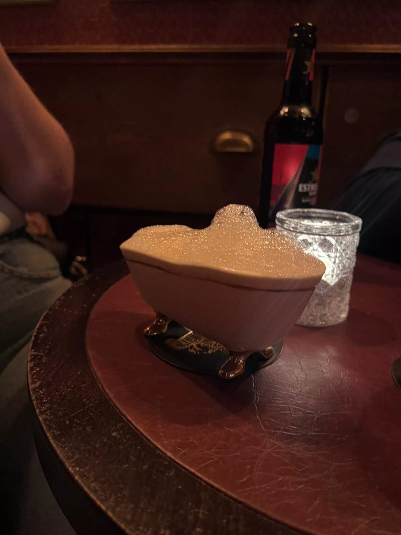 Mr Fogg's Hat Tavern