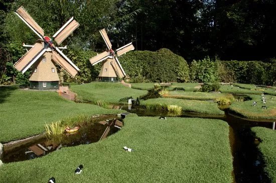 Landscape museum