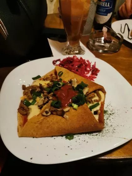 La Creperie – "Kaviaren u Priatelov"