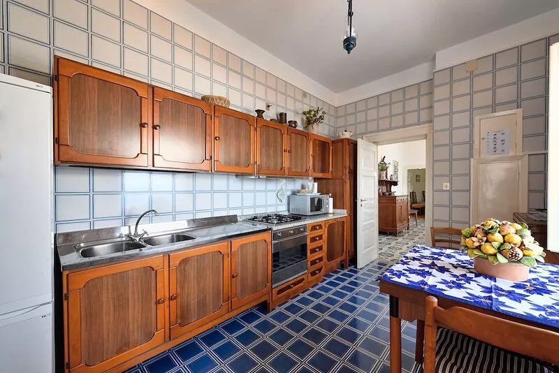Beautiful Villa with magnificent terrace overlooking the sea