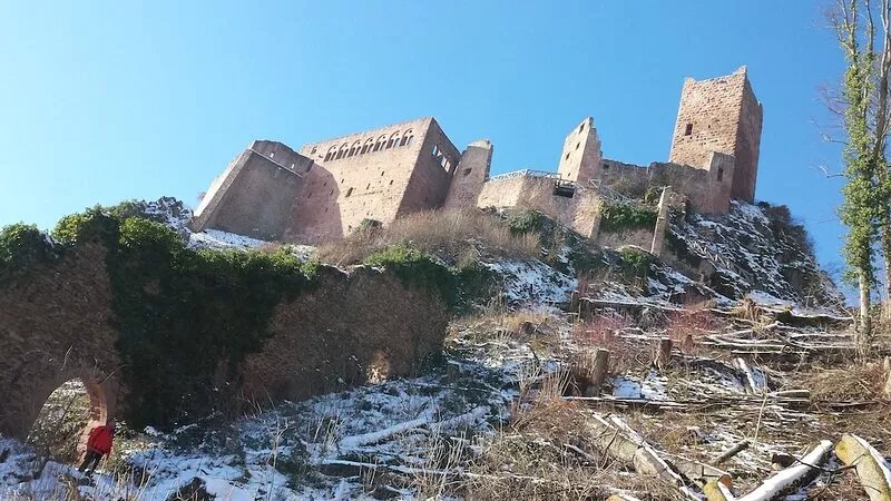 At the heart of the Alsace cultural, gourmet and festive Herrlisheim near Colmar