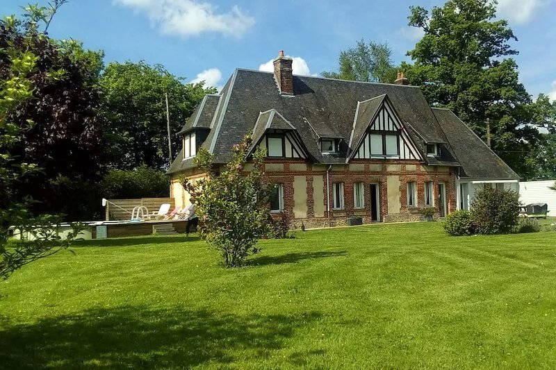 Le Grand Catillon Charming Norman house between town and country