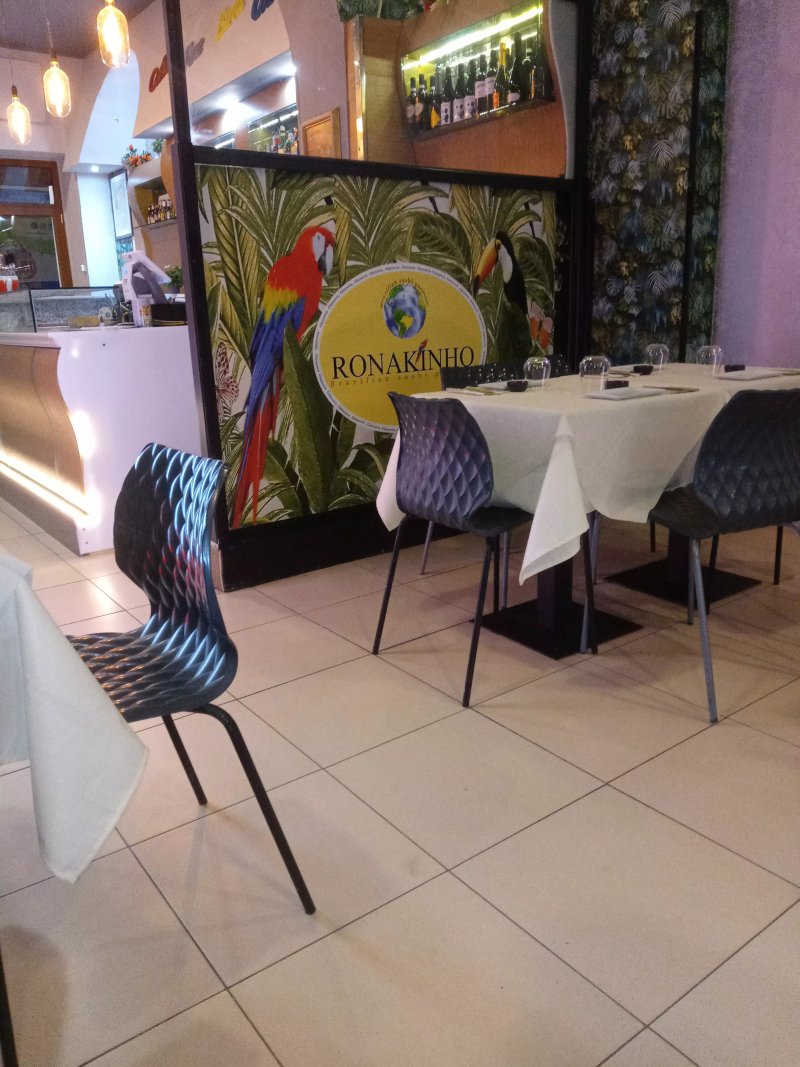 Ristorante RonaKinho Brasilian sushi Passion