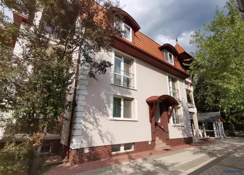 Solar Apartmanhaz