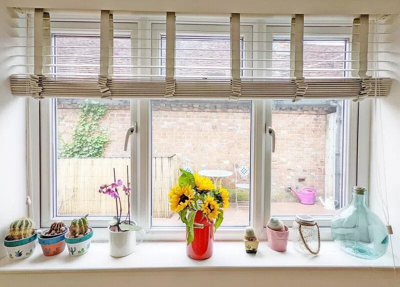 Robins Rest, Billingshurst - sleeps 4 guests  in 2 bedrooms