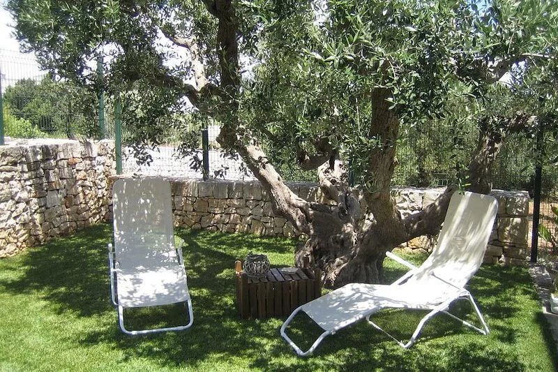 Charming trullo with private  garden situated near the city center