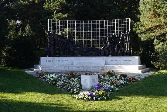 Indisch Monument