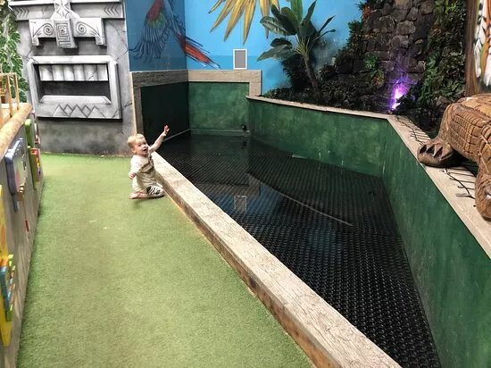 Castaway Play