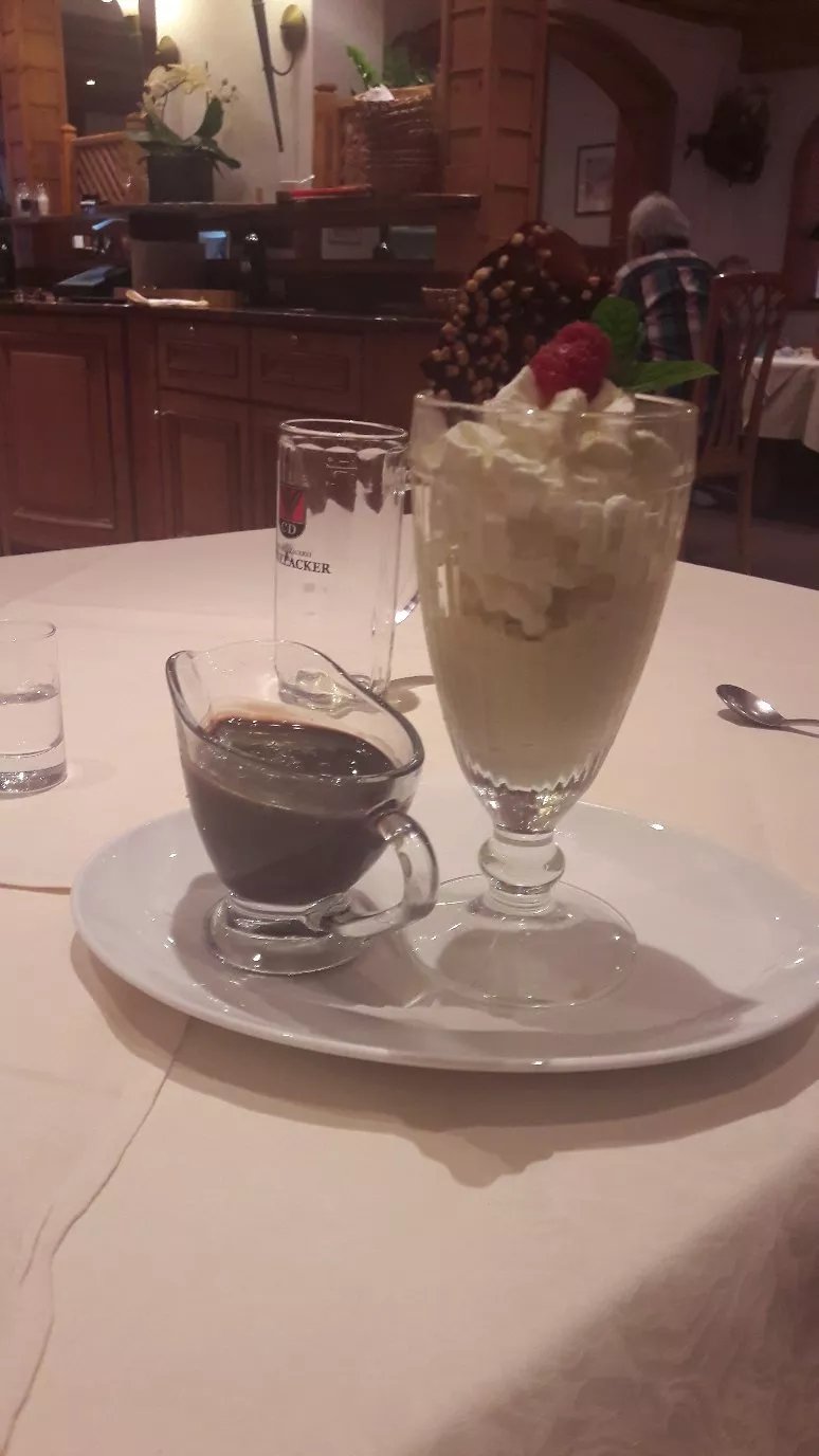 Restaurant-Cafe Forsthaus Auerhahn