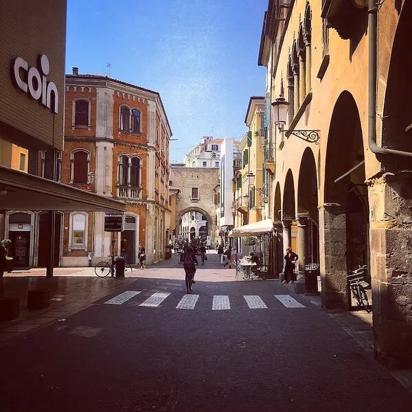 PADUA - apartment in the heart of the historic center with parking.
