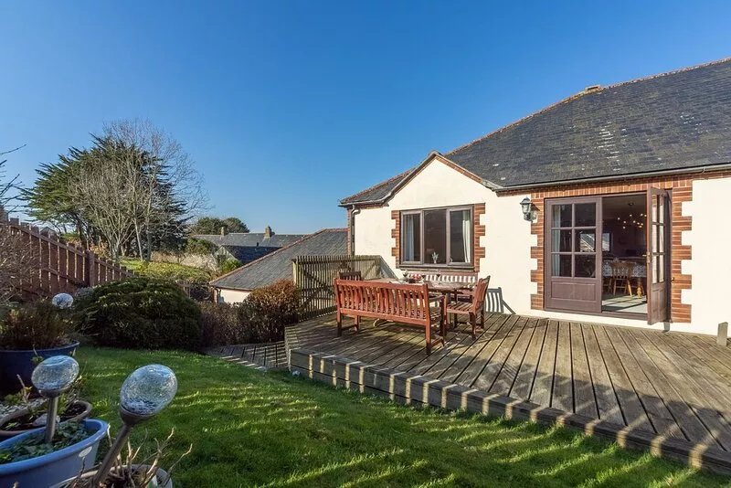 Keepers Cottage is one of four cottages in the original Stables at Roserrow.