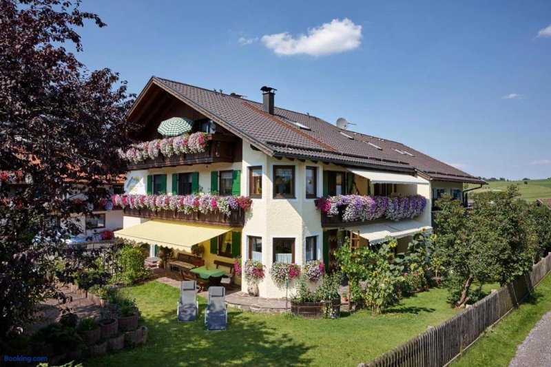 Gastehaus Alpina