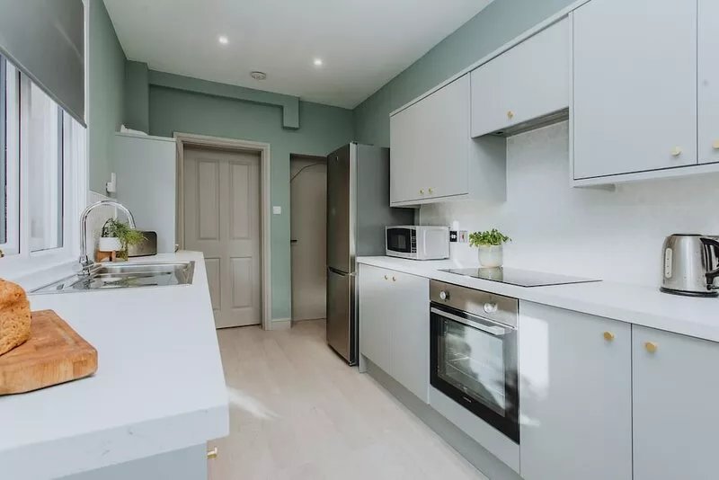 BRAND NEW TOWNHOUSE IN RUGBY