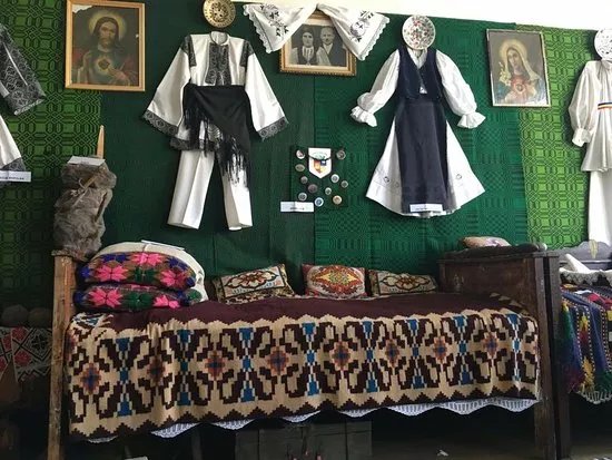 Centrul National de Informare si Promovare Turistica Teius