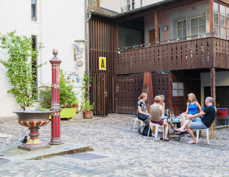 B&B Tuch & Laube