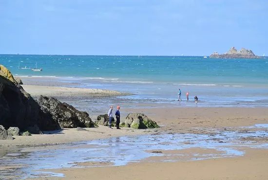 Plage des Quatre Vaux