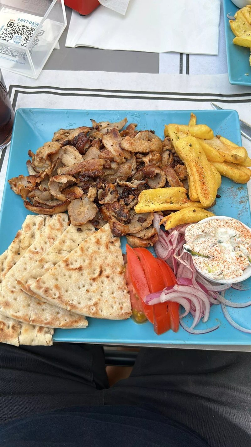 Santorini Suvlaki Bar Restaurante