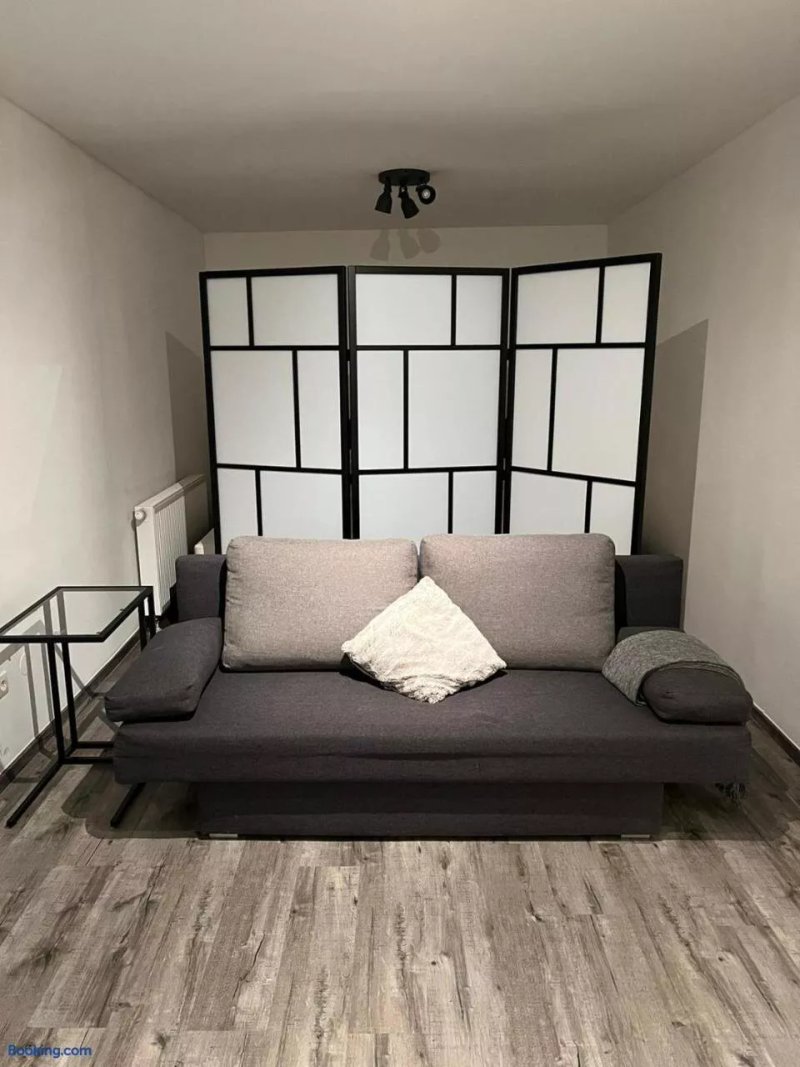 E & N Apartments