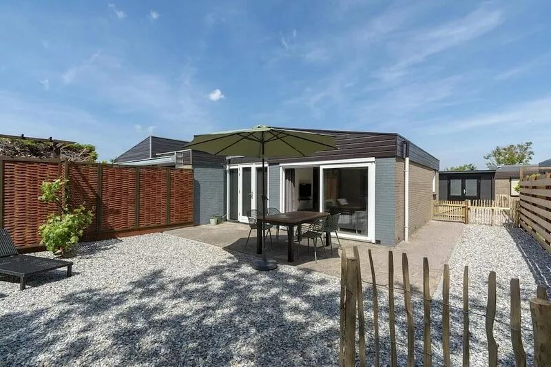 Luxurious furnished bungalow with terrace