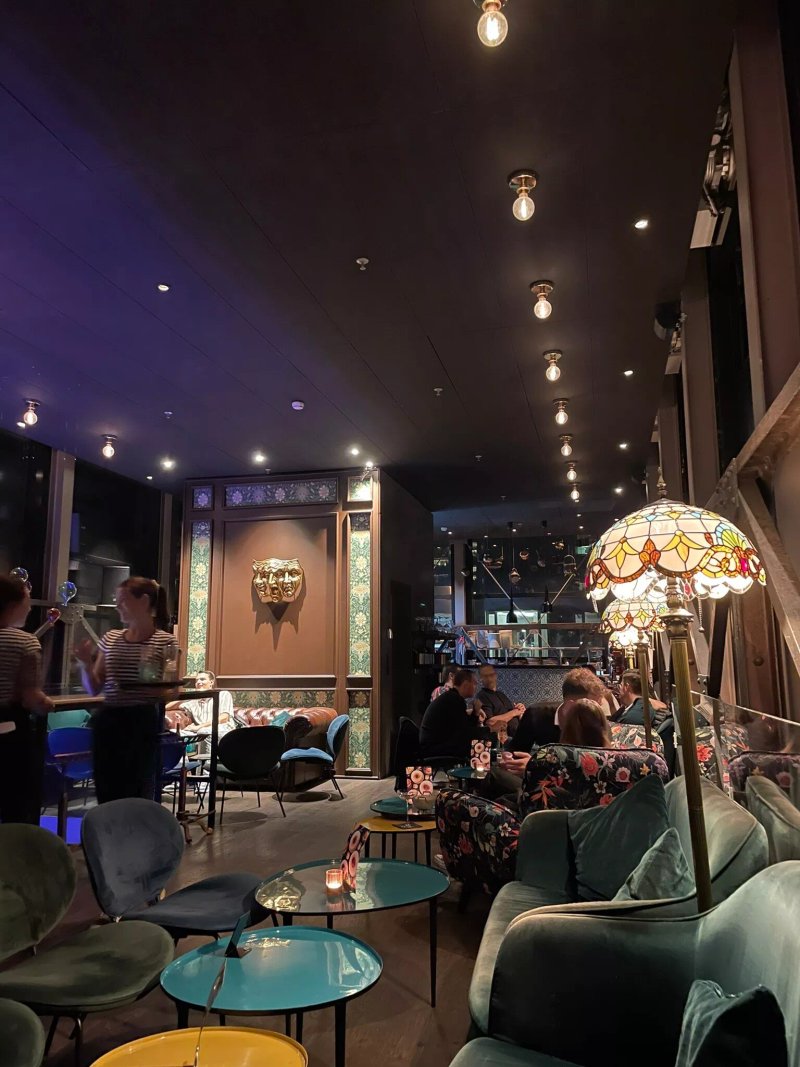 Venice Bar