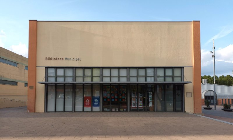 Biblioteca Municipal Can Casas