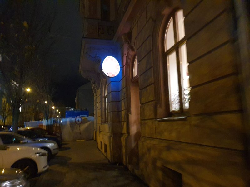 Cajovna za zrcadlem