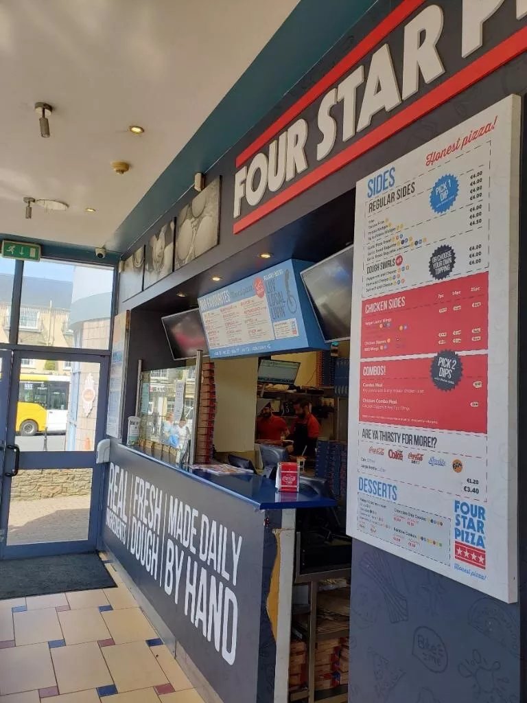 Four Star Pizza