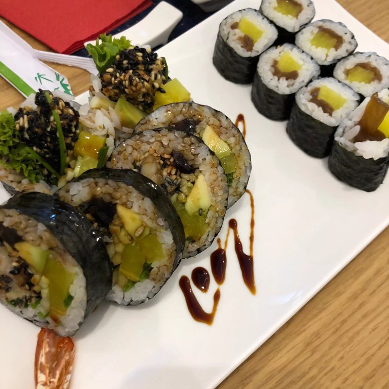 Hanto Sushi Bar