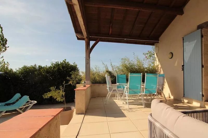 Romantic Pigeonnier with private and secluded pool - just for two!