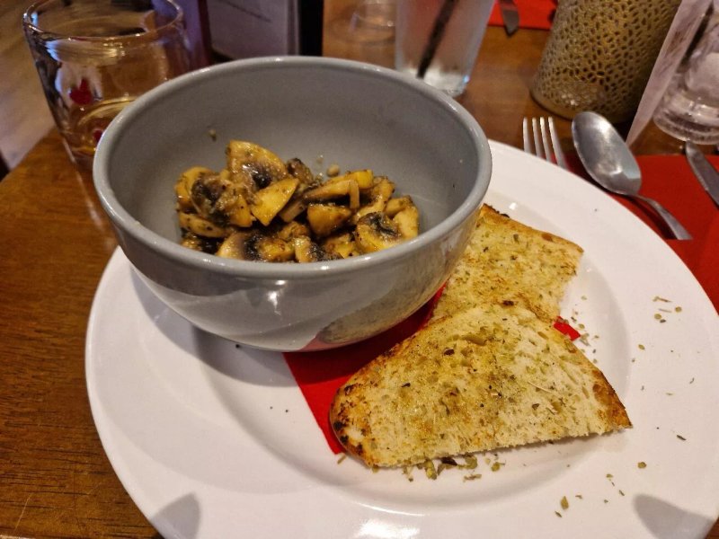 Billa's Italian Restaurant And Bar