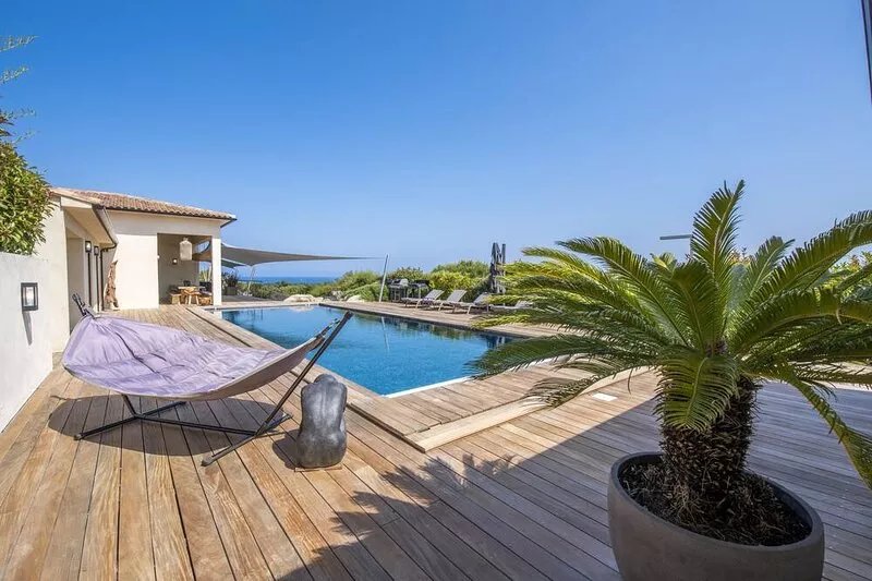 Villa Grapefruit, Beautiful Sea View, luxury amenities, heated pool