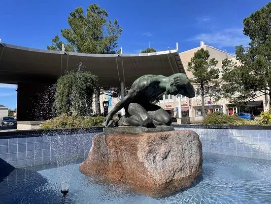 Defender Statue