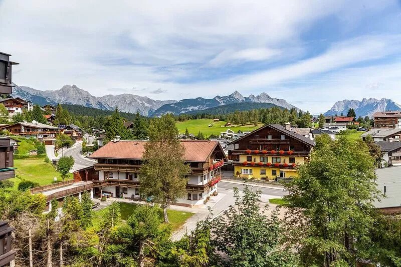 Apartment "Haus Excelsior Top 26/27" with Mountain View, Shared Garden