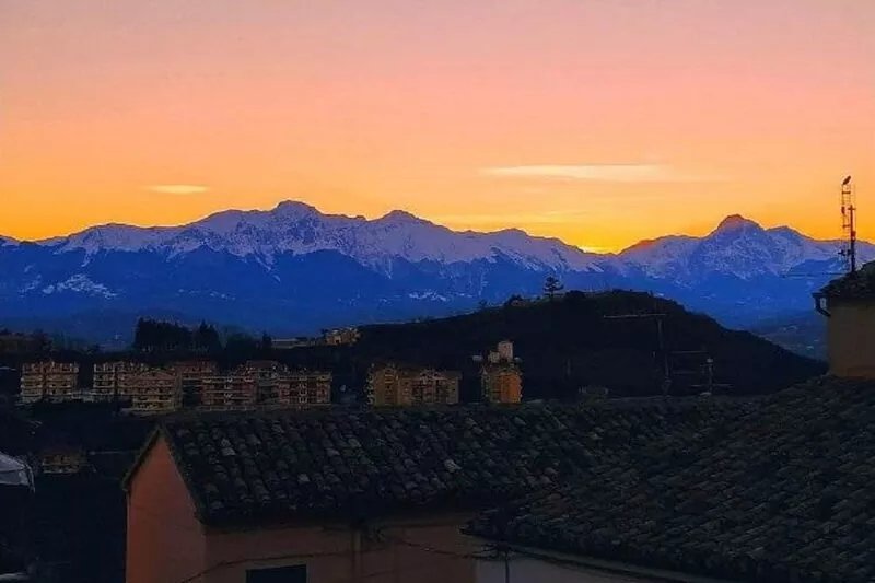 Small historic house with a view of the Gran Sasso - CIN IT067004C2D739CXUO