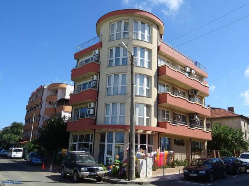Dobrevi Guest House