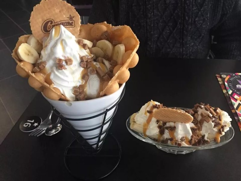 Creams Cafe