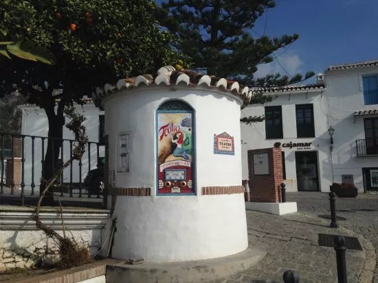 Casita de Informacion y Fantasia