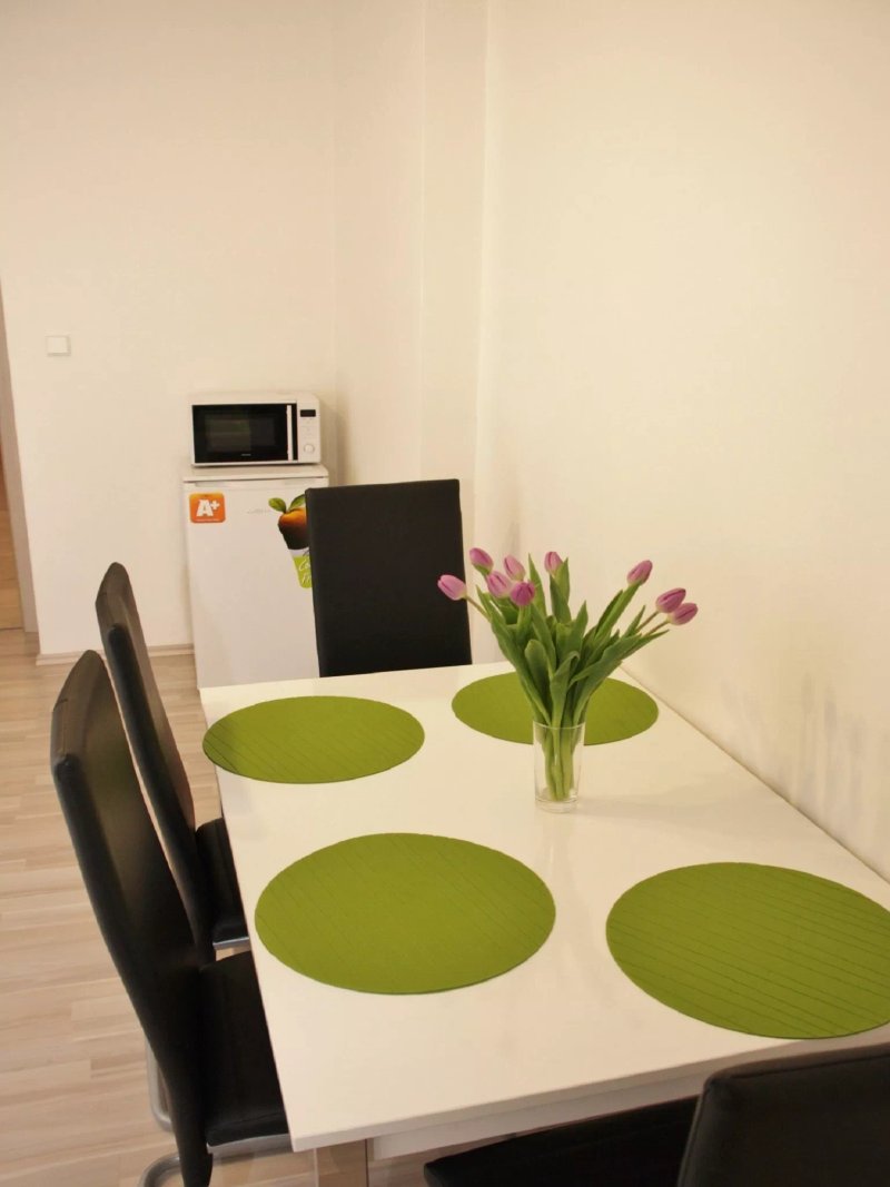 Prague Life Aparthotel Mikovec