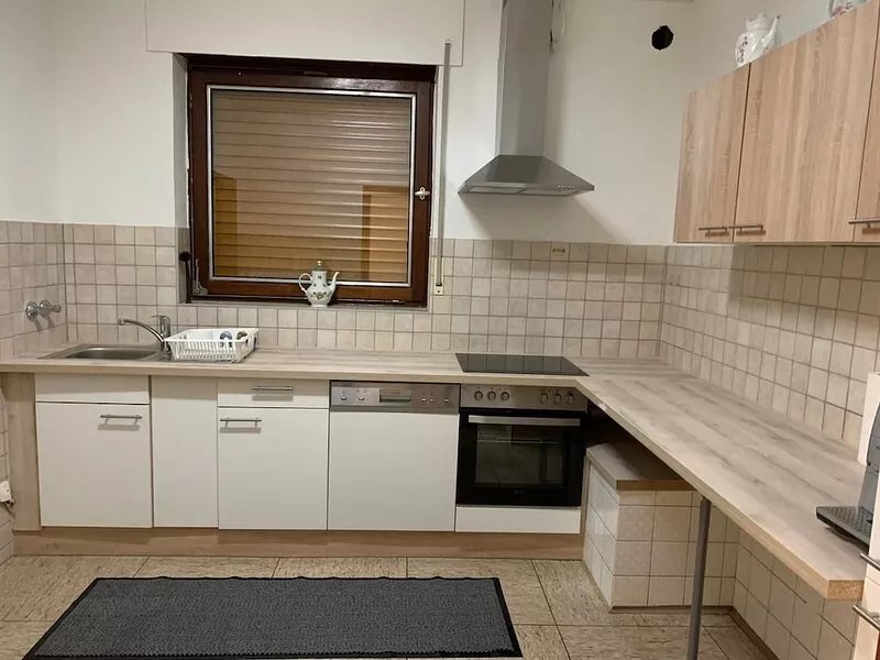 Completely newly renovated bungalow in a central location in Oberhausen