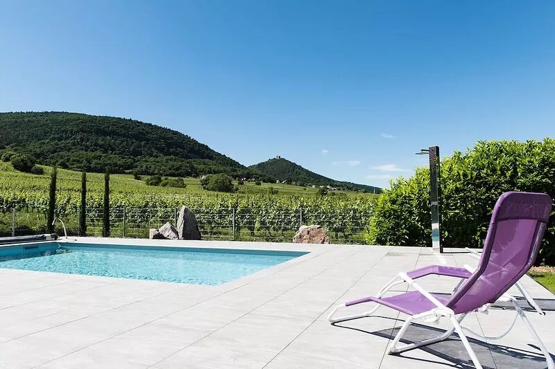 Cottage with heated pool on the wine route and close to EGUISHEIM