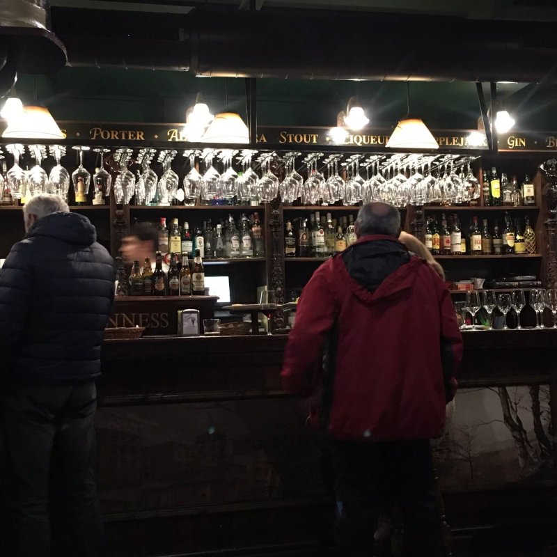 O'Jays Irish Tavern