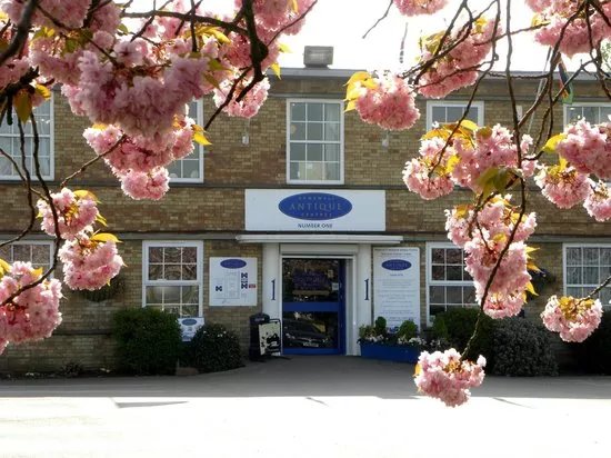 Hemswell Antiques Centre