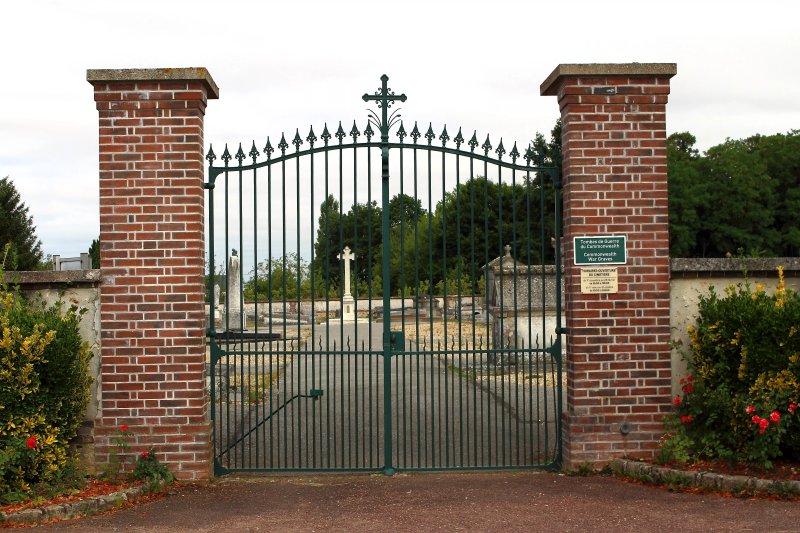 Saint Andre de L'eure communal cemetery