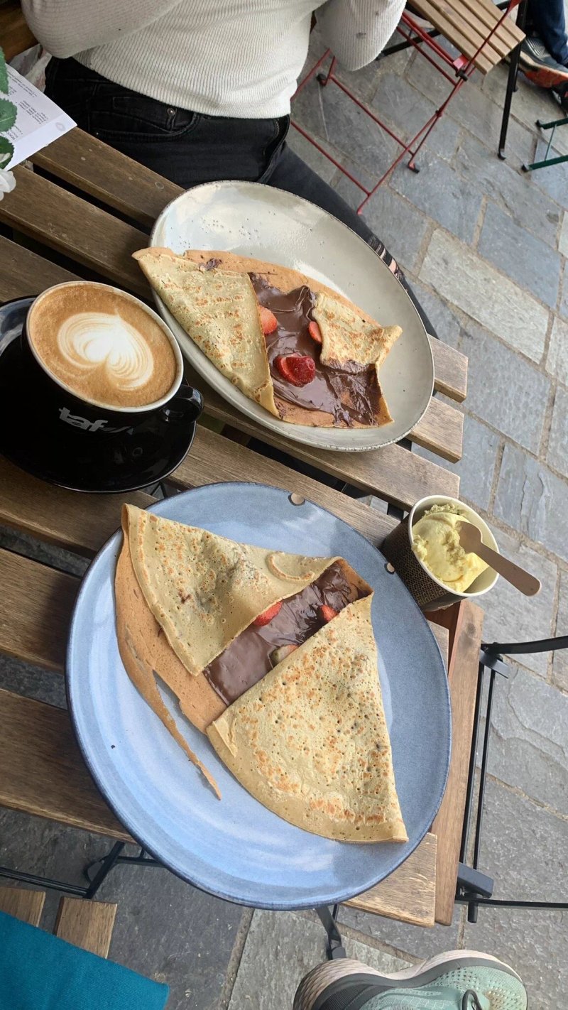 Colours Creperie