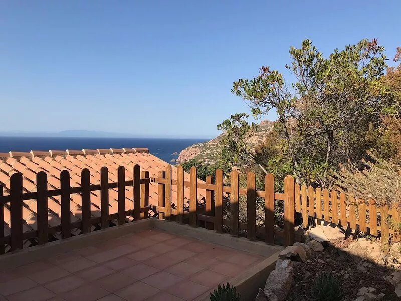 Sardinia, Costa Paradiso: cottage in the green with 180 ° sea view