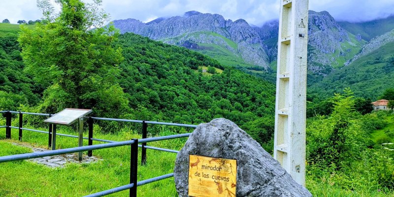 Mirador De Las Cuevas