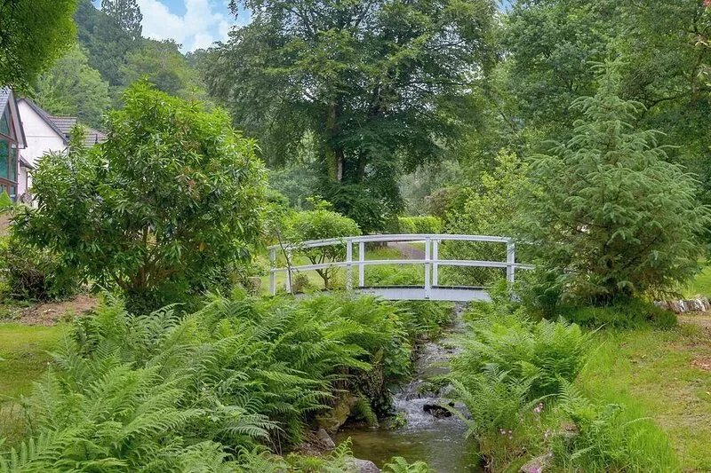 Lake View Cottage - CV7103