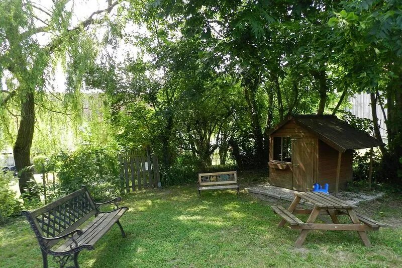 House of caracter in an authentic renovated farmhouse