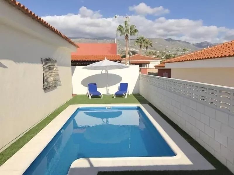 BEAUTIFUL HOLIDAY HOME 83 WITH PRIVATE POOL